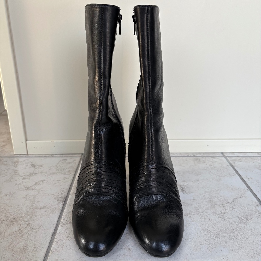 Zerion Genuine Leather Black Heeled Boots - Size 8 - Picture 6 of 16